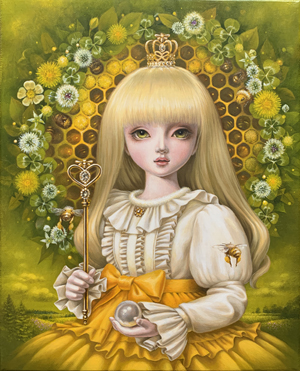 newqueenbee_300x400.jpg